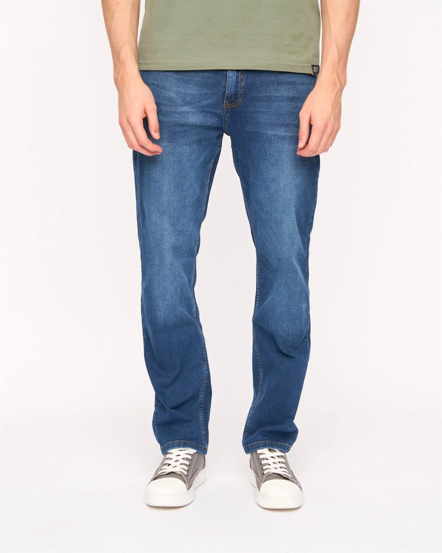 Crestline Straight Leg Jeans Mid Wash