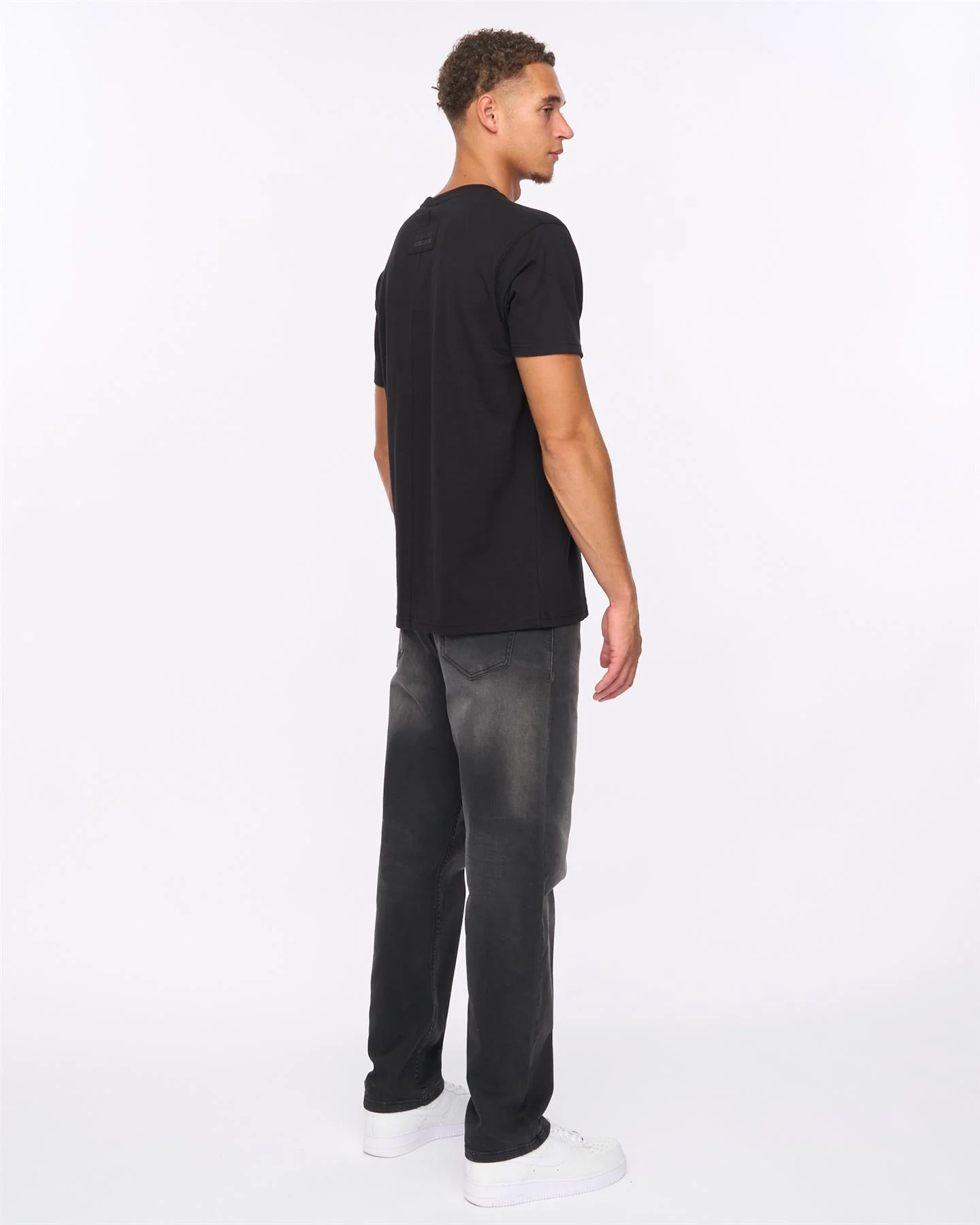 Deltamans T-Shirt Black - Image 5