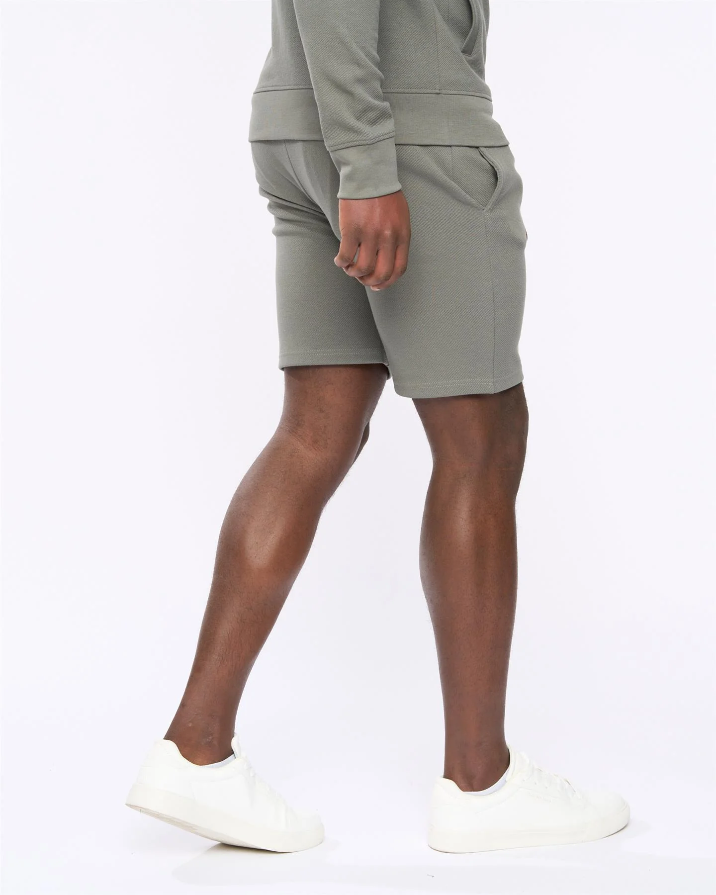 Hannings Jog Shorts Olive - Image 5