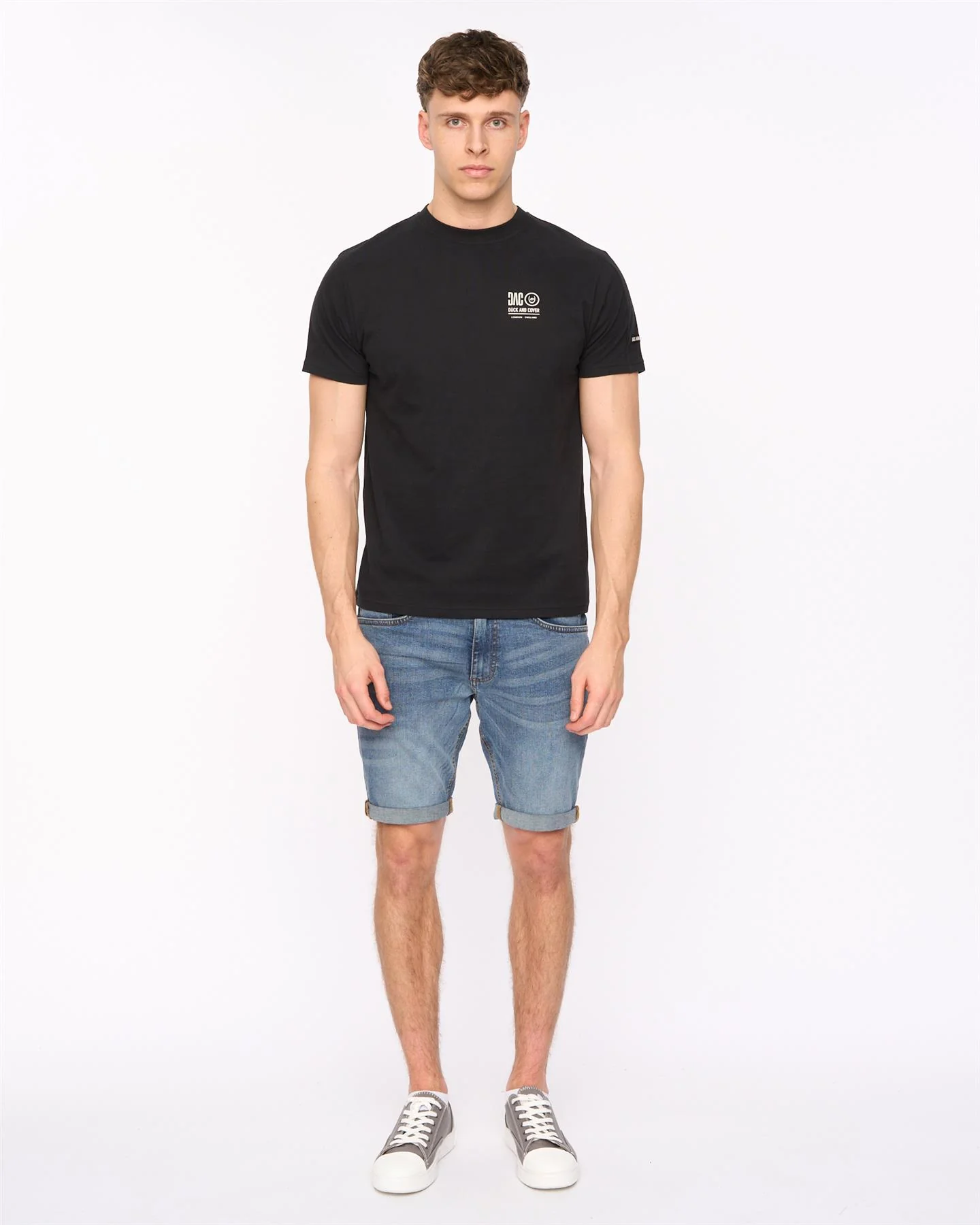 Lynnfold T-Shirt Black - Image 3