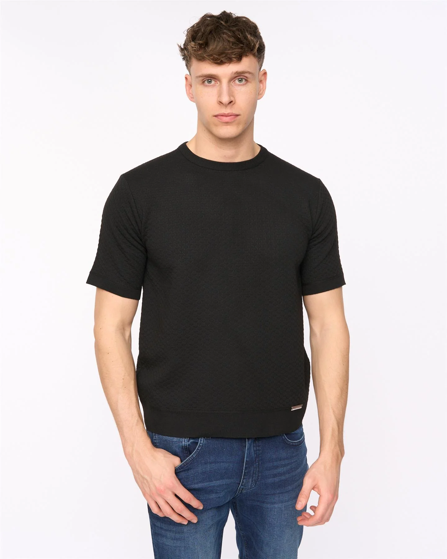 Mataso Knit T-Shirt Black - Image 5