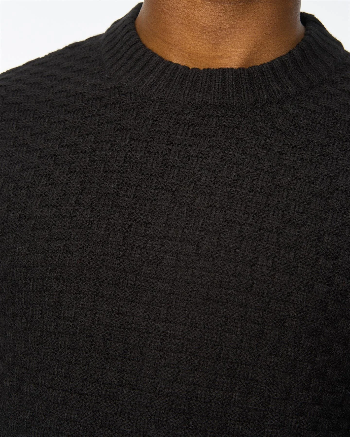 Matera Textured Knit Black - Image 6