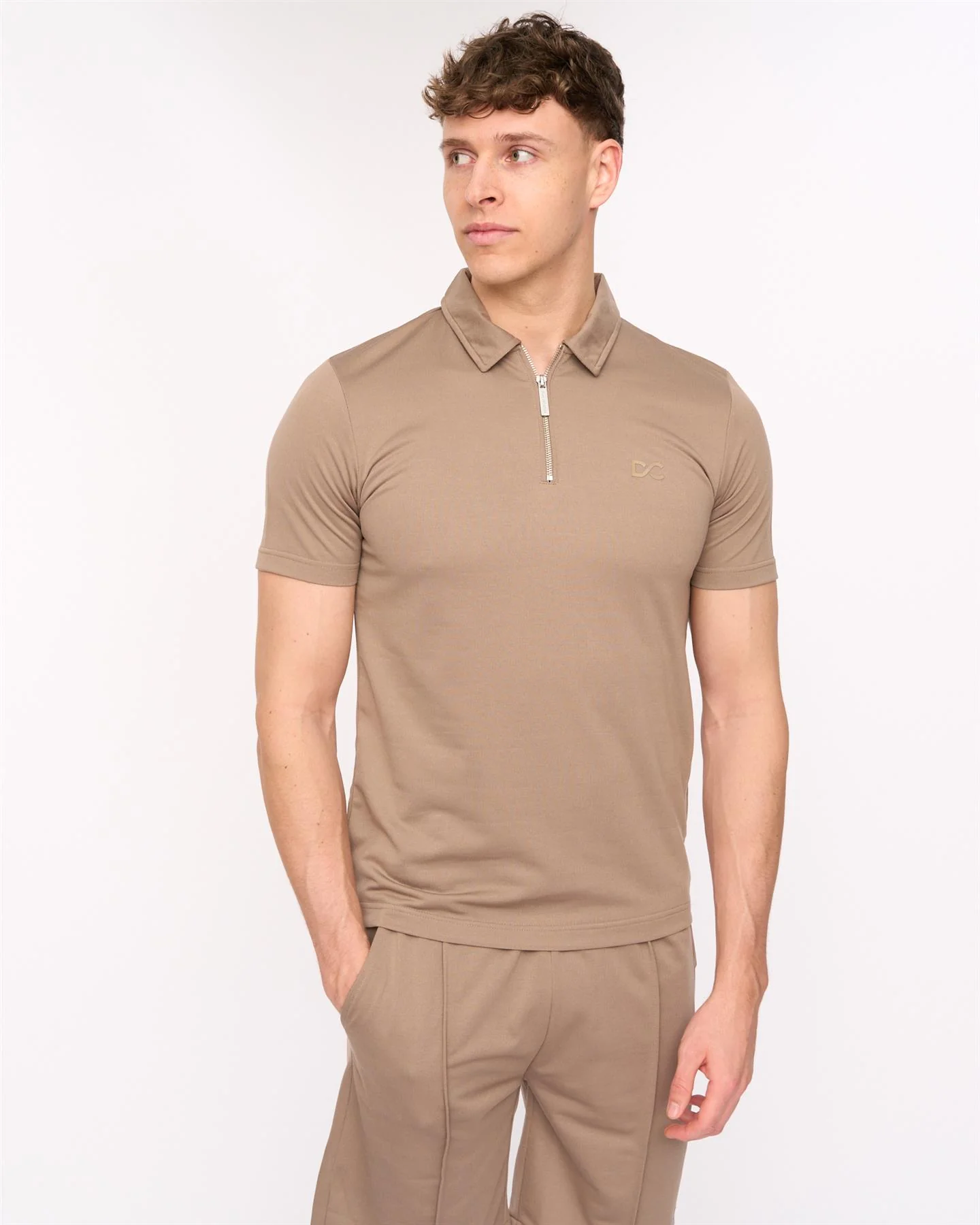 Medford Polo & Shorts Set Taupe - Image 5