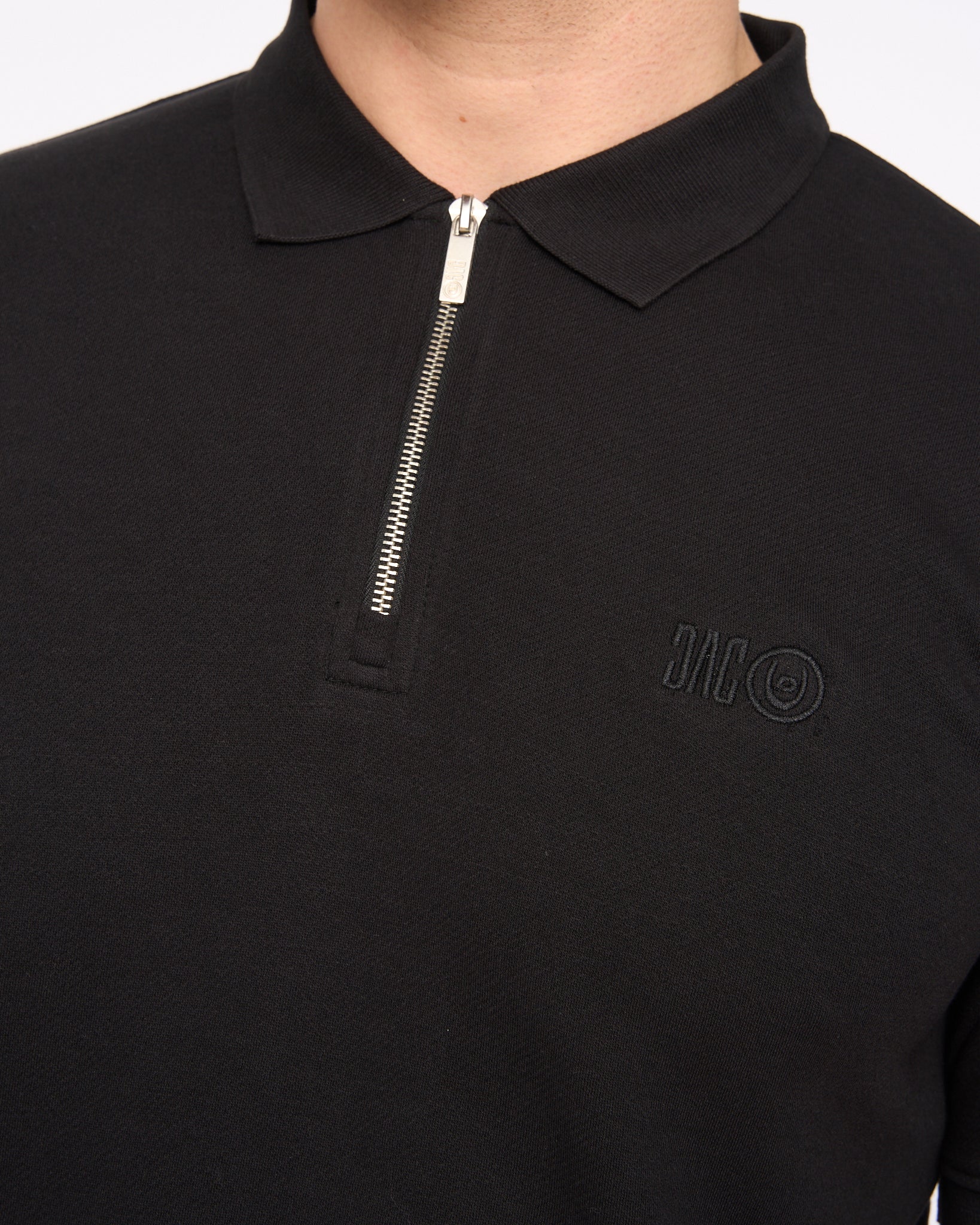 Sherborn Polo & Short Black - Image 4