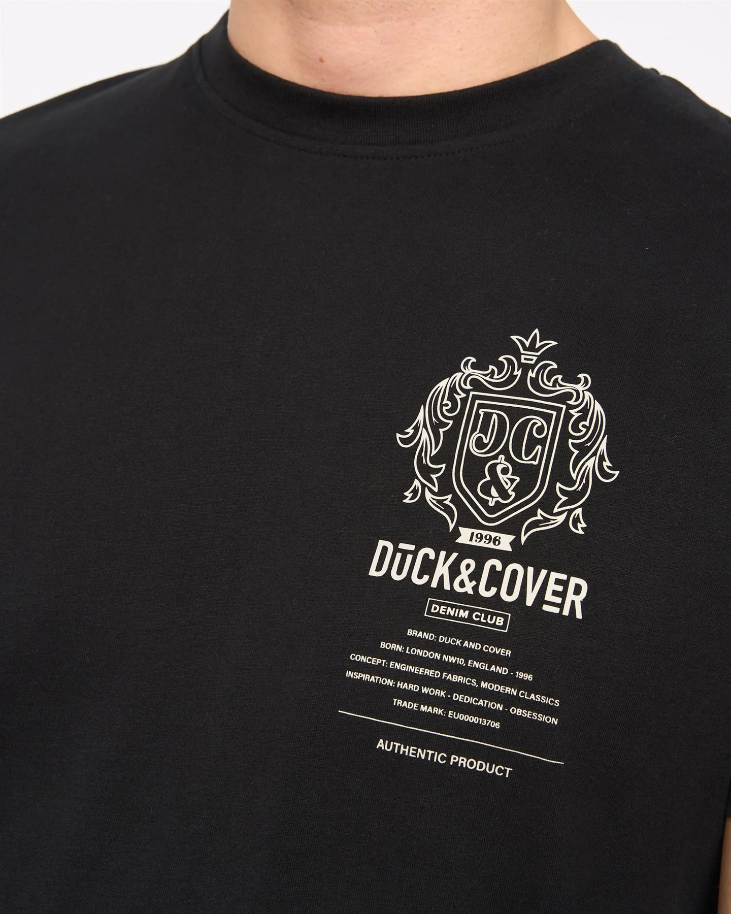 Stoneham T-Shirt Black - Image 6