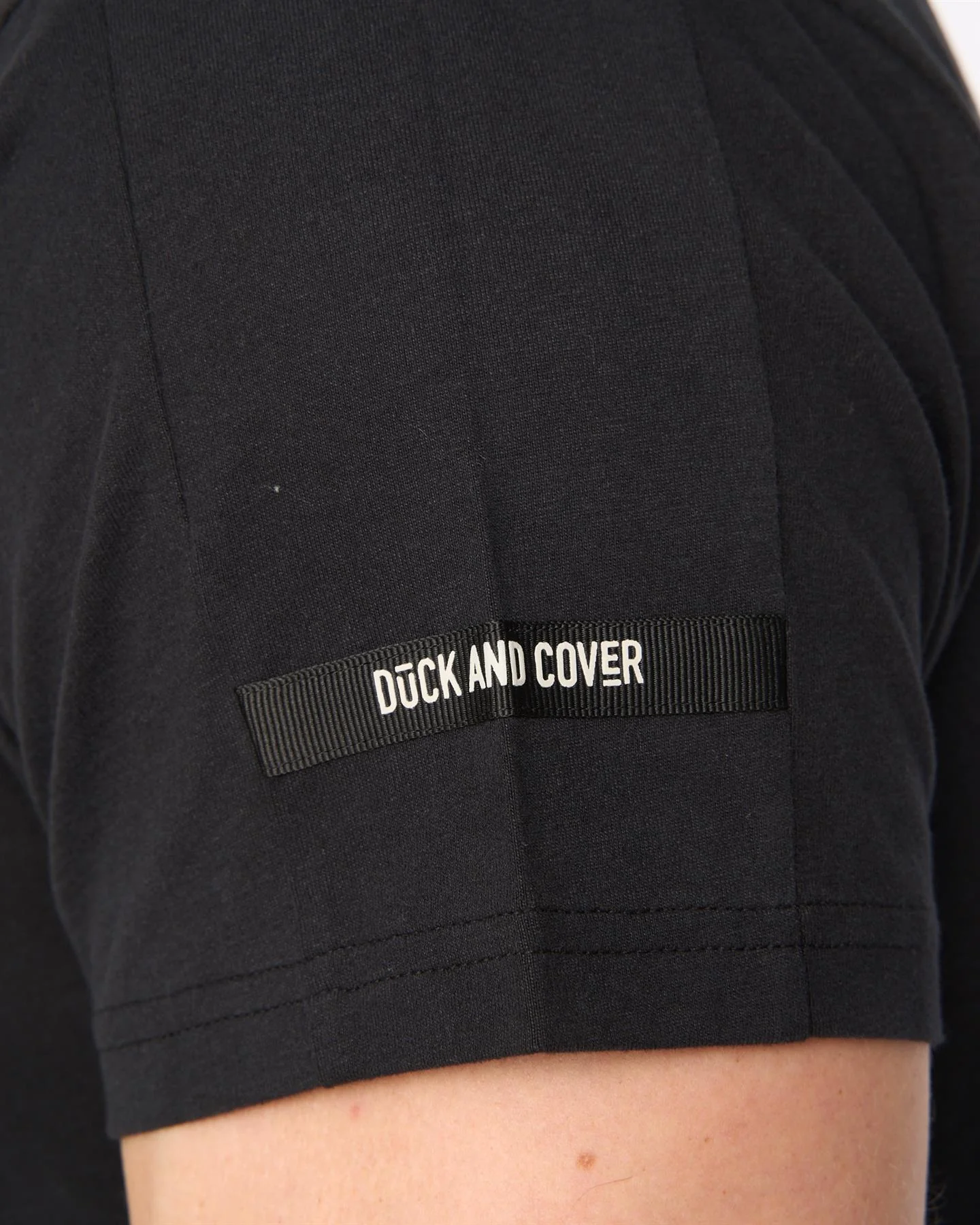 Stoneham T-Shirt Black - Image 7