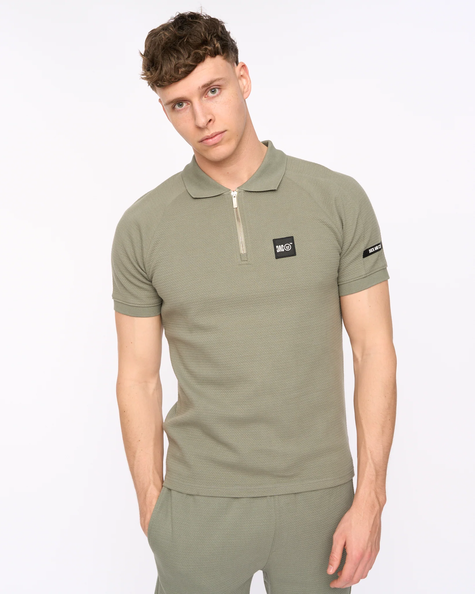 Topfield Polo & Short Olive - Image 4