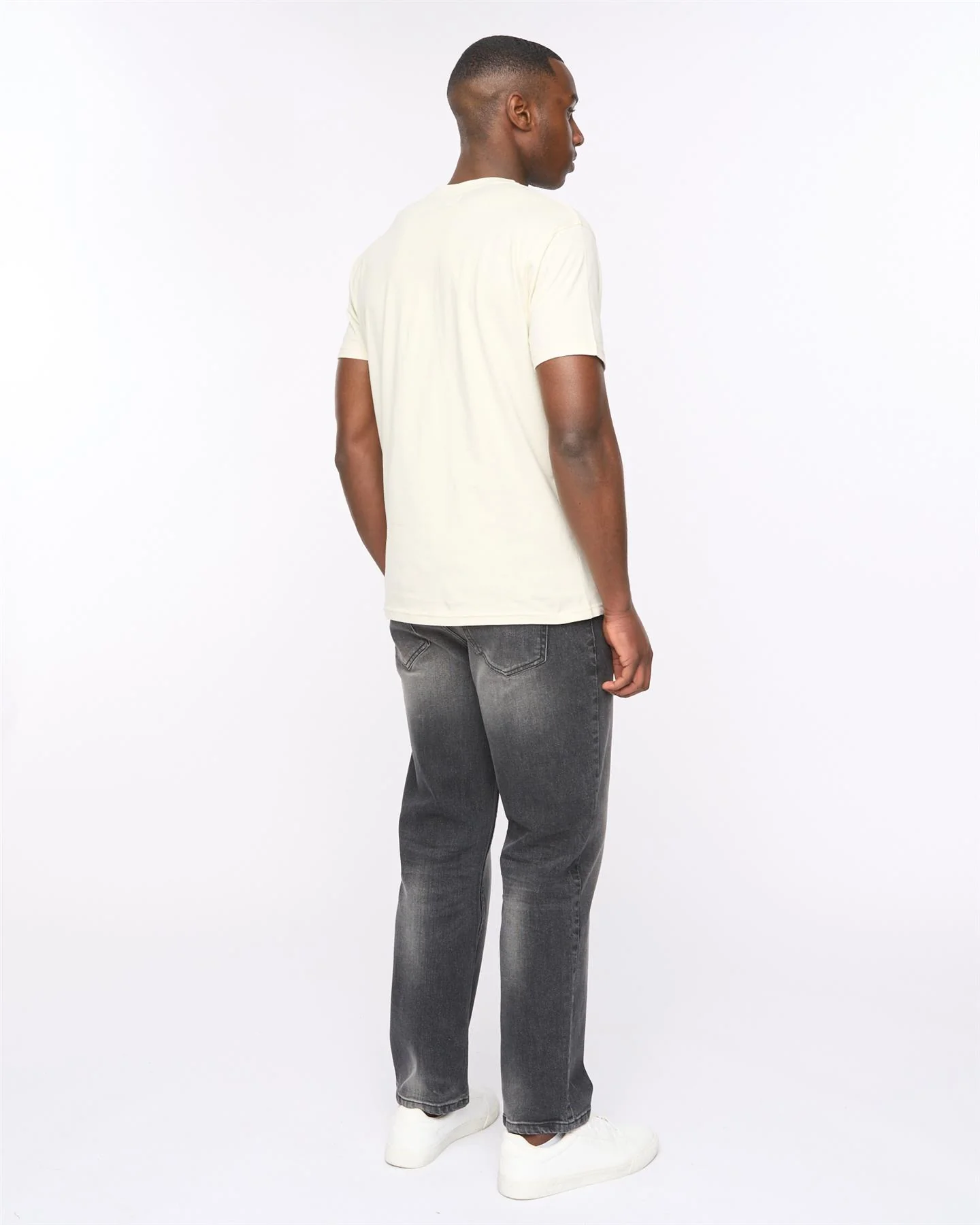 Trentmore T-Shirt Off White - Image 5
