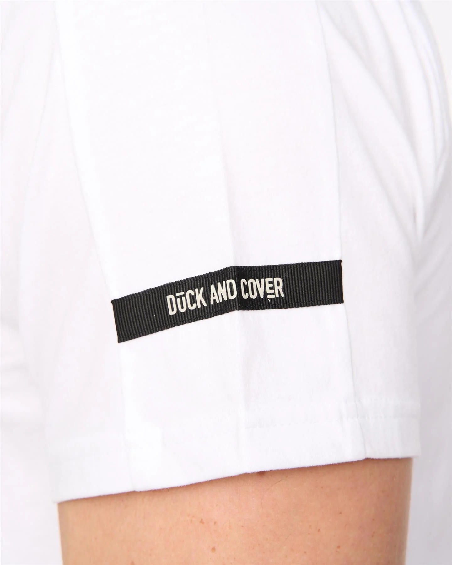 Walpole T-Shirt White - Image 8