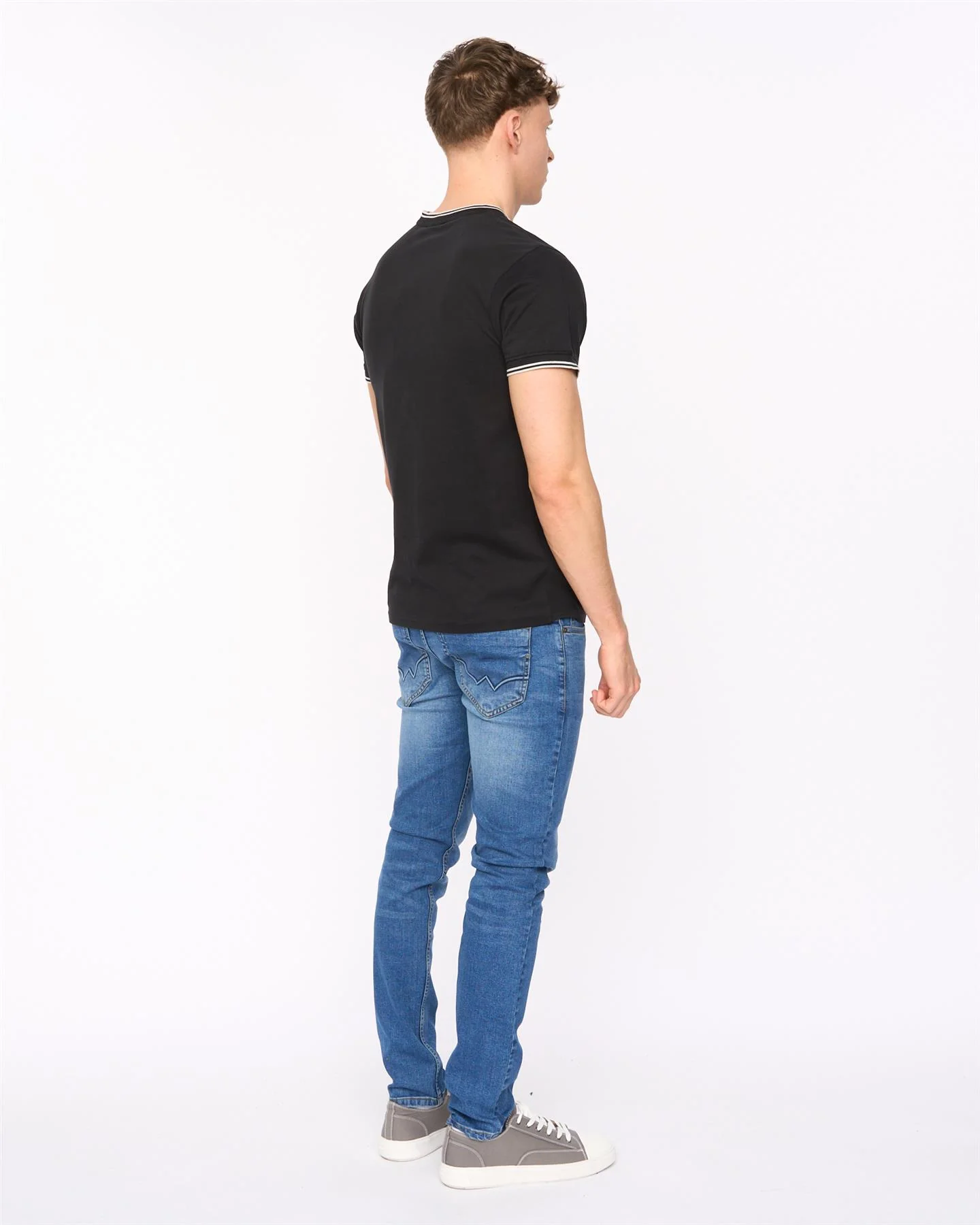 Wrentham T-Shirt Black - Image 3